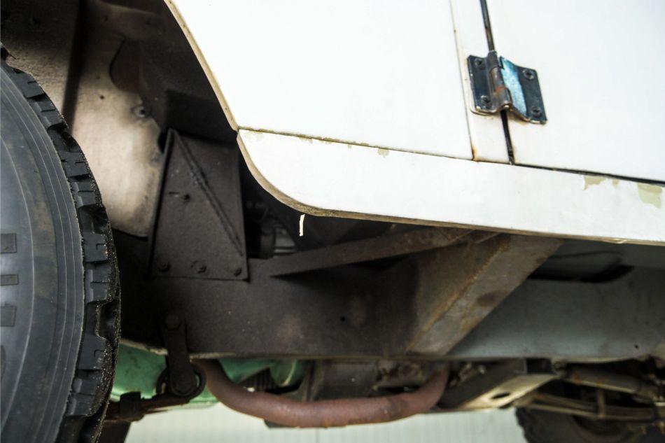 1977 Land Rover 88 Defender serie III overdrive