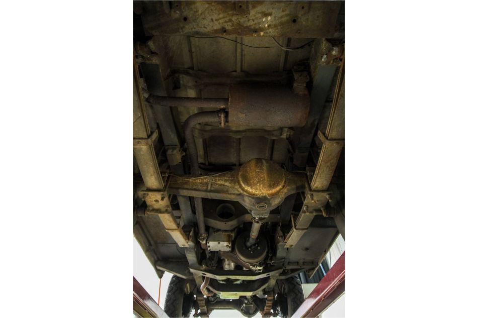 1977 Land Rover 88 Defender serie III overdrive