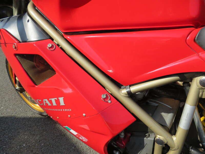 1997 Ducati 916 BIPOSTO