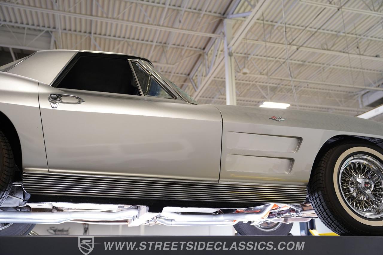 1963 Chevrolet Corvette Convertible