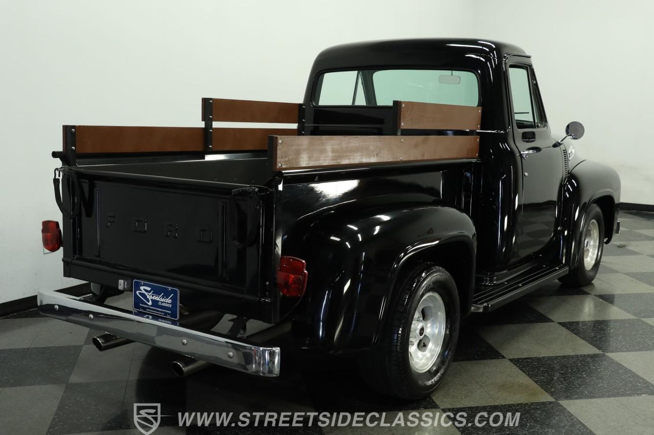 1954 Ford F-100