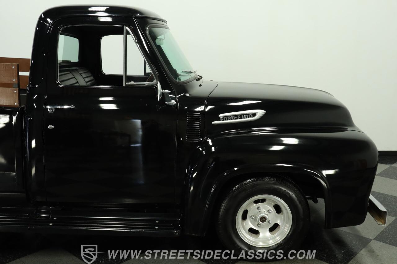 1954 Ford F-100