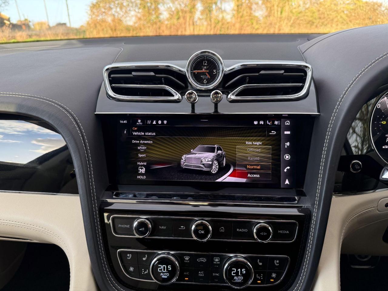 2022 Bentley 3.0 TFSi V6 17.3kWh Auto 4WD Euro 6 (s/s) 5dr