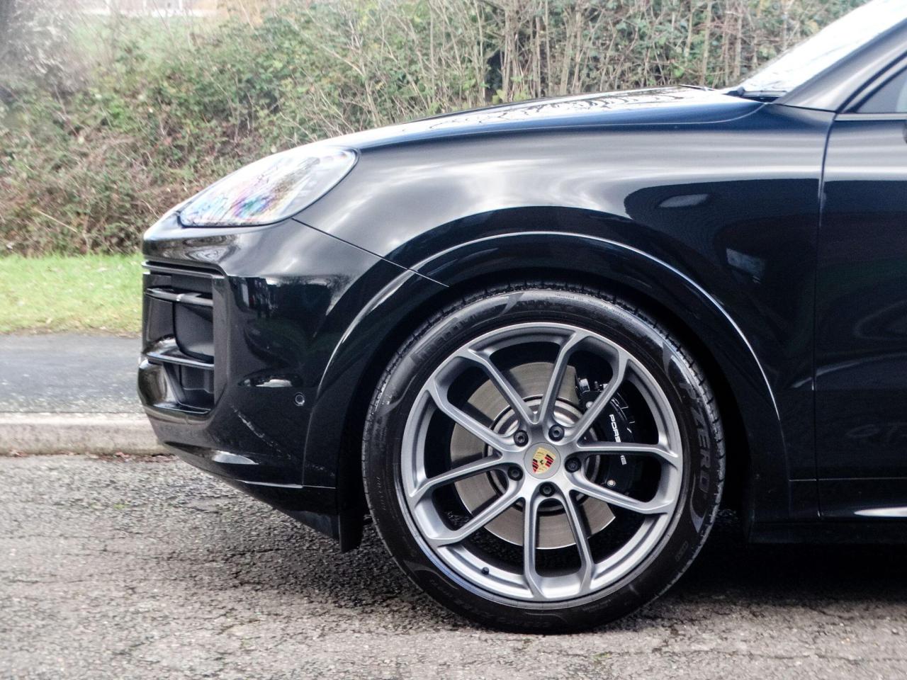 2024 Porsche 4.0T V8 GTS TiptronicS 4WD Euro 6 (s/s) 5dr