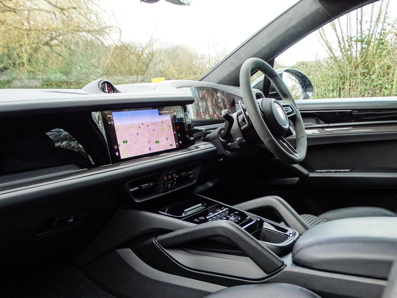 2024 Porsche 4.0T V8 GTS TiptronicS 4WD Euro 6 (s/s) 5dr