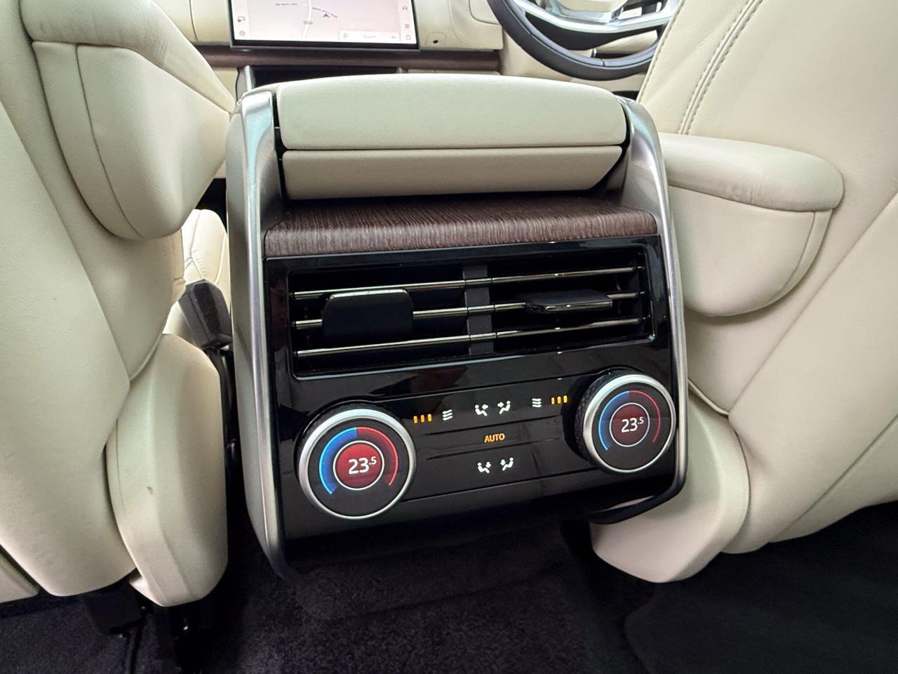 2023 Land Rover 3.0 P440e 38.2kWh SE Auto 4WD Euro 6 (s/s) 5dr