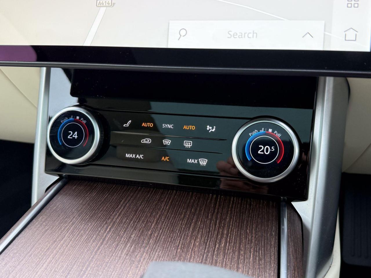 2023 Land Rover 3.0 P440e 38.2kWh SE Auto 4WD Euro 6 (s/s) 5dr