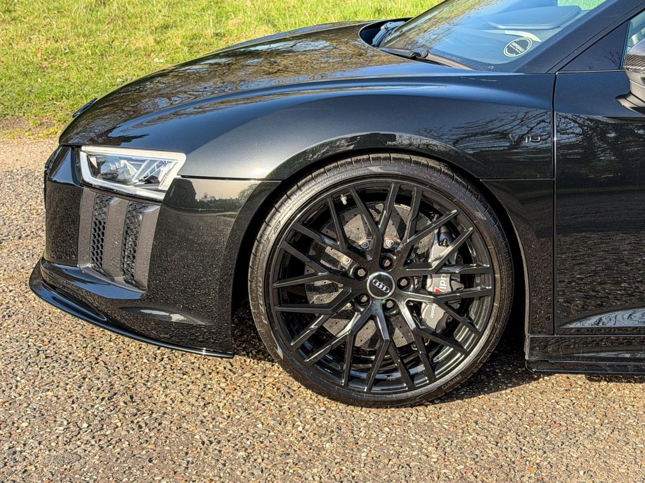 2018 Audi 5.2 FSI V10 Plus S Tronic quattro Euro 6 (s/s) 2dr