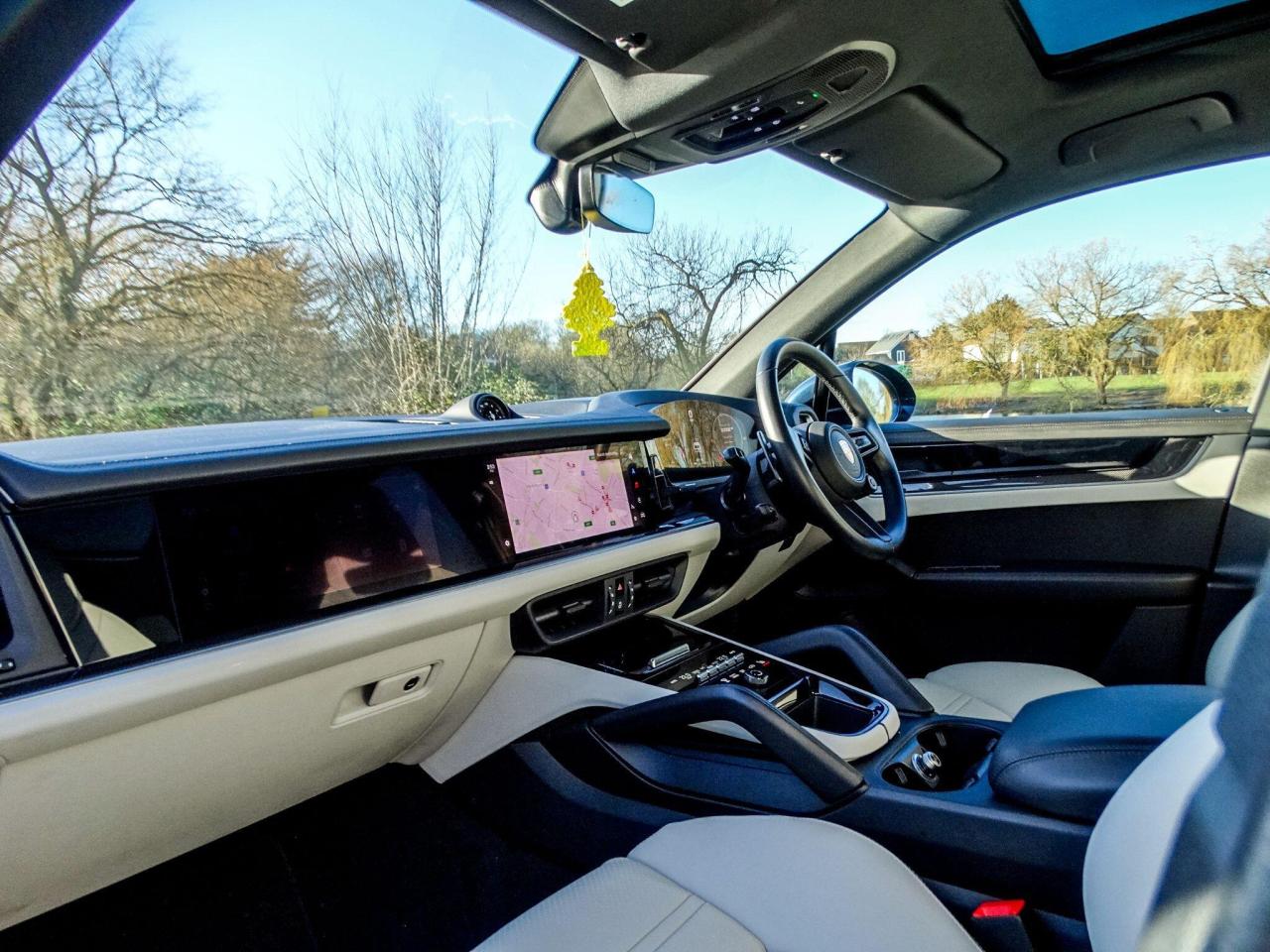 2024 Porsche 3.0T V6 TiptronicS 4WD Euro 6 (s/s) 5dr