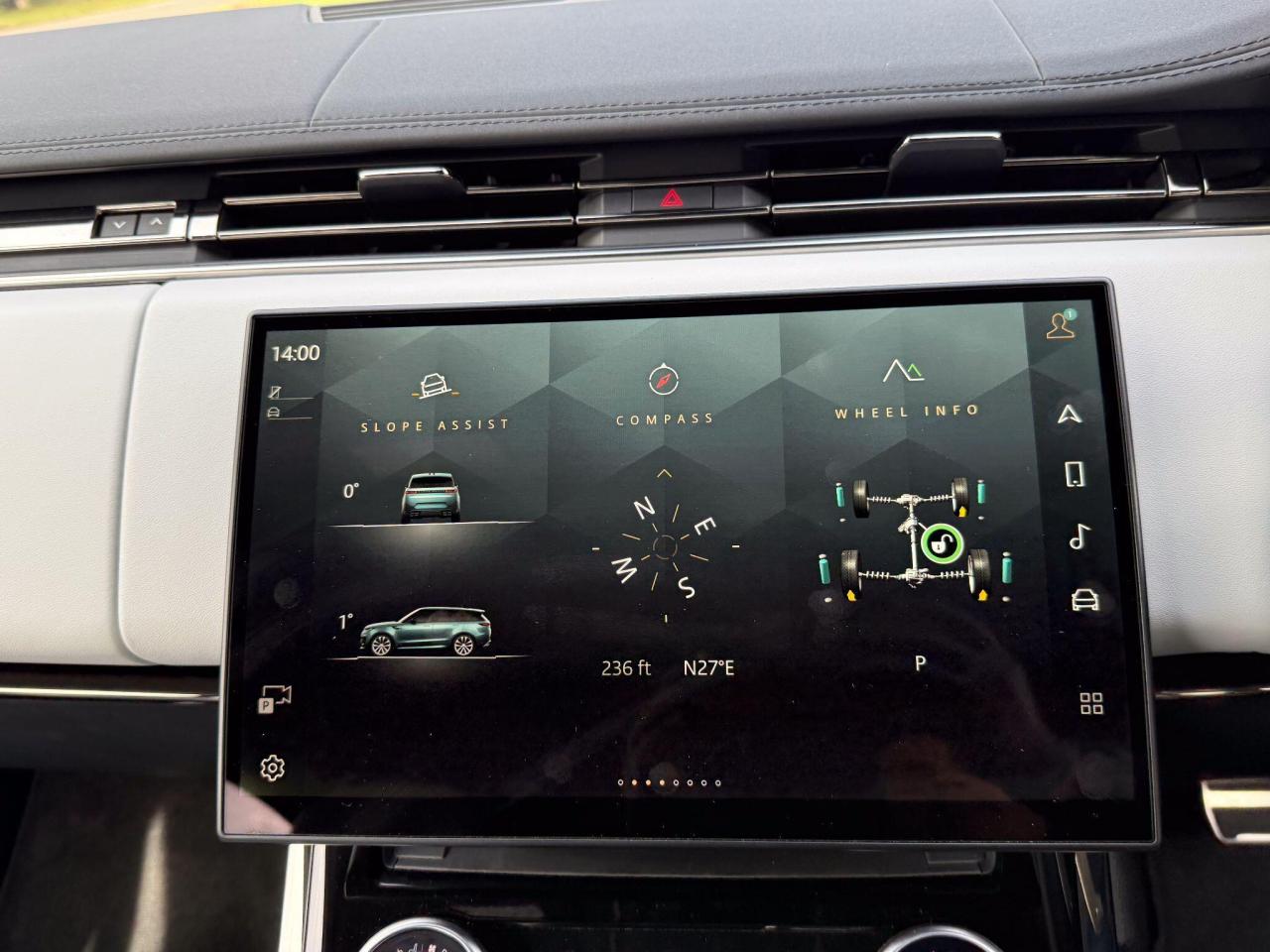 2023 Land Rover 3.0 D300 MHEV Dynamic SE Auto 4WD Euro 6 (s/s) 5dr