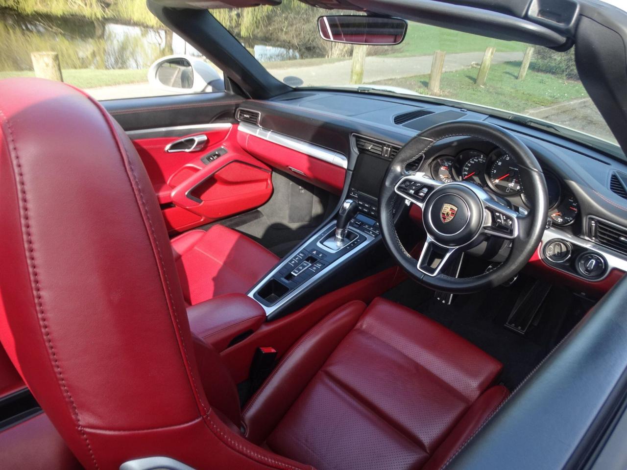 2018 Porsche 3.0T 991 Carrera PDK Euro 6 (s/s) 2dr