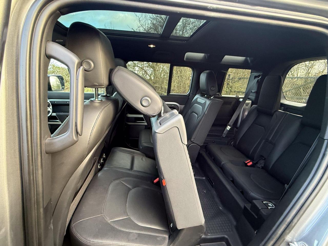 2022 Land Rover 3.0 D250 MHEV X-Dynamic SE Auto 4WD Euro 6 (s/s) 5dr