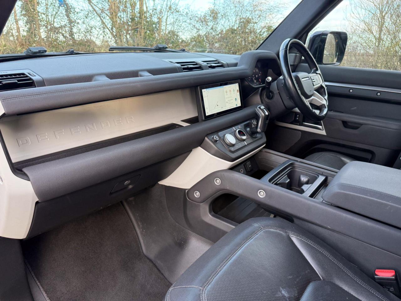 2022 Land Rover 3.0 D250 MHEV X-Dynamic SE Auto 4WD Euro 6 (s/s) 5dr