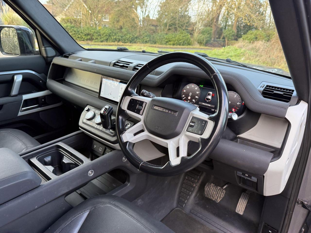 2022 Land Rover 3.0 D250 MHEV X-Dynamic SE Auto 4WD Euro 6 (s/s) 5dr