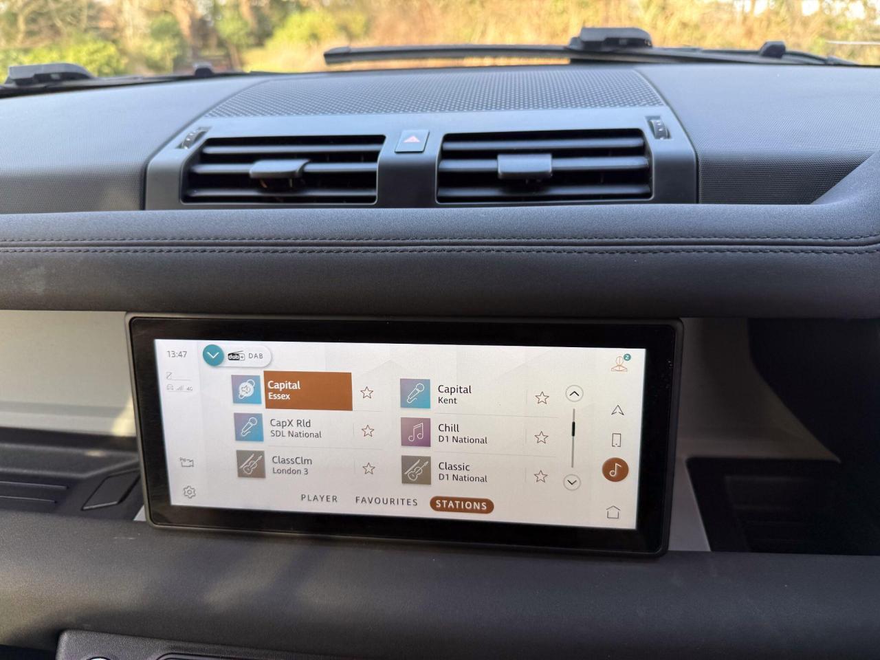 2022 Land Rover 3.0 D250 MHEV X-Dynamic SE Auto 4WD Euro 6 (s/s) 5dr