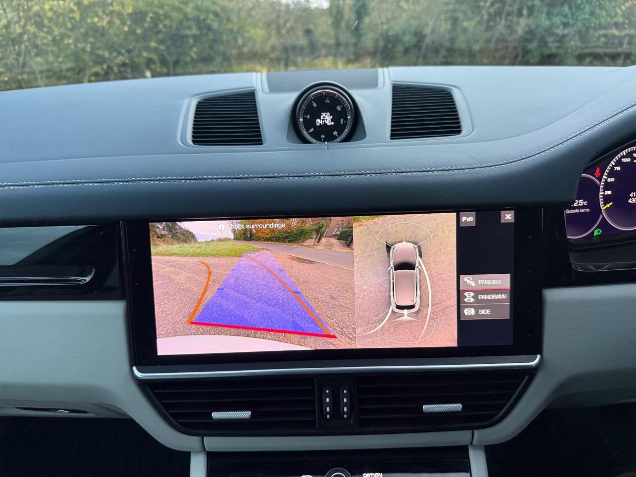 2021 Porsche 3.0 V6 E-Hybrid 17.9kWh TiptronicS 4WD Euro 6 (s/s) 5dr (3.6kW Charger)