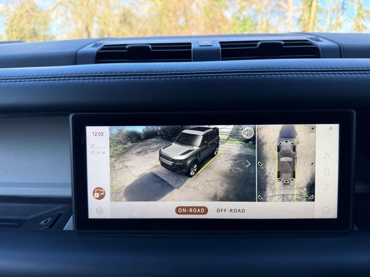 2021 Land Rover 3.0 D300 MHEV HSE Hard Top SUV Auto 4WD MWB Euro 6 (s/s) 5dr