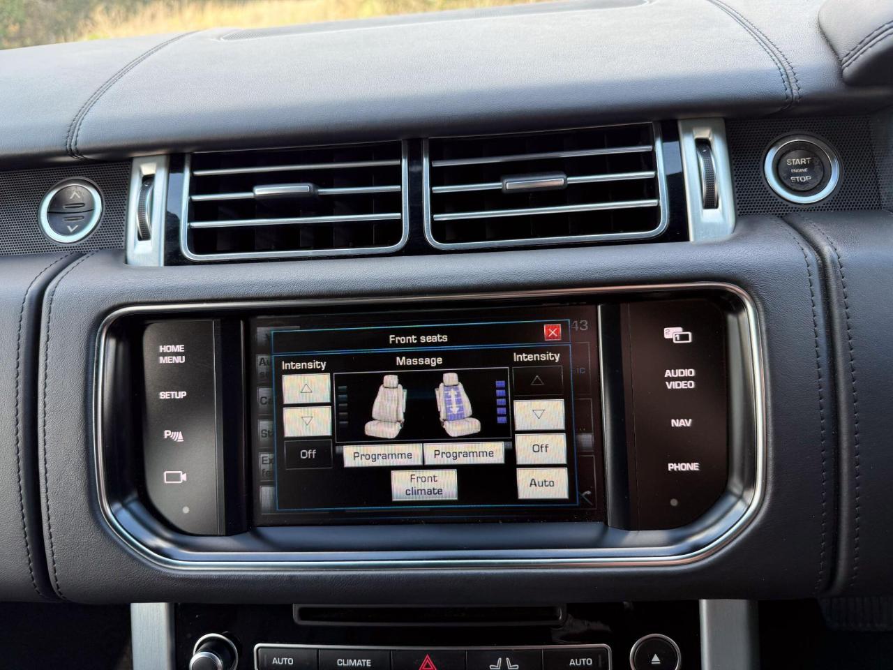 2013 Land Rover 4.4 SD V8 Autobiography SUV 5dr Diesel Auto 4WD Euro 5 (339 ps)