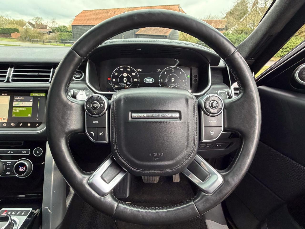 2017 Land Rover 4.4 SD V8 Autobiography SUV 5dr Diesel Auto 4WD Euro 6 (s/s) (339 ps)