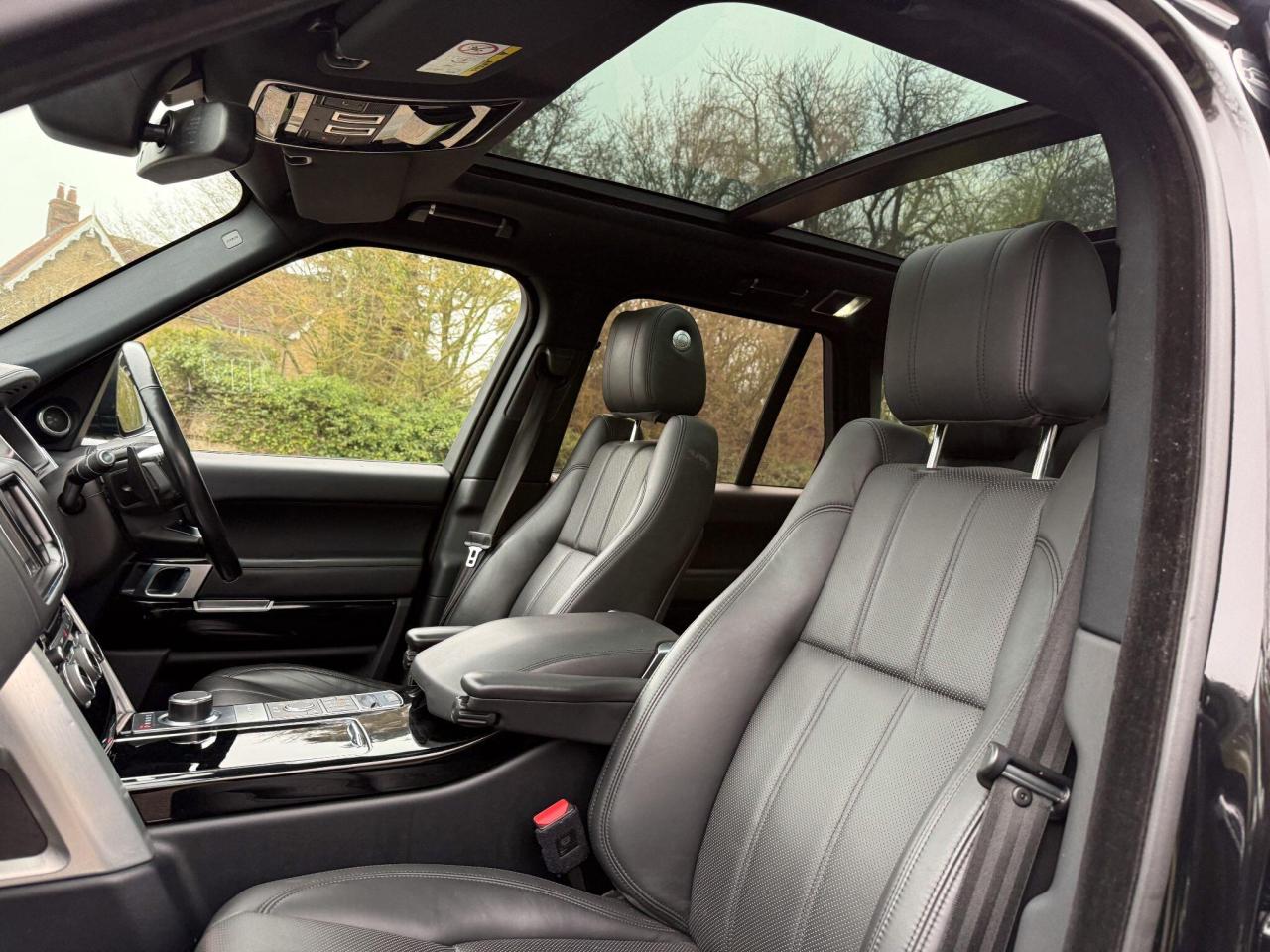 2016 Land Rover 3.0 TD V6 Vogue Auto 4WD Euro 6 (s/s) 5dr