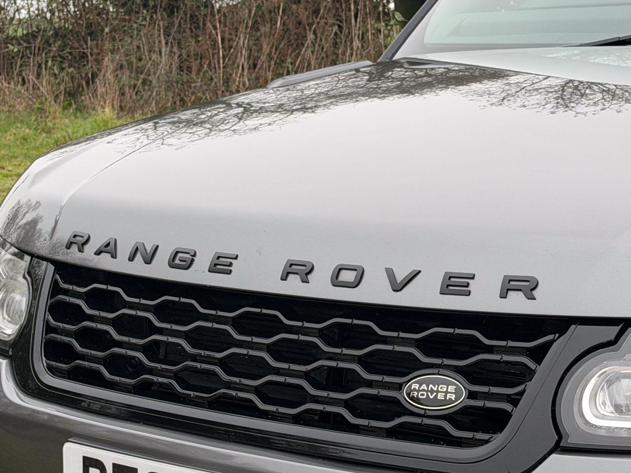 2016 Land Rover 3.0 SD V6 Autobiography Dynamic SUV 5dr Diesel Auto 4WD Euro 6 (s/s) (306 ps)