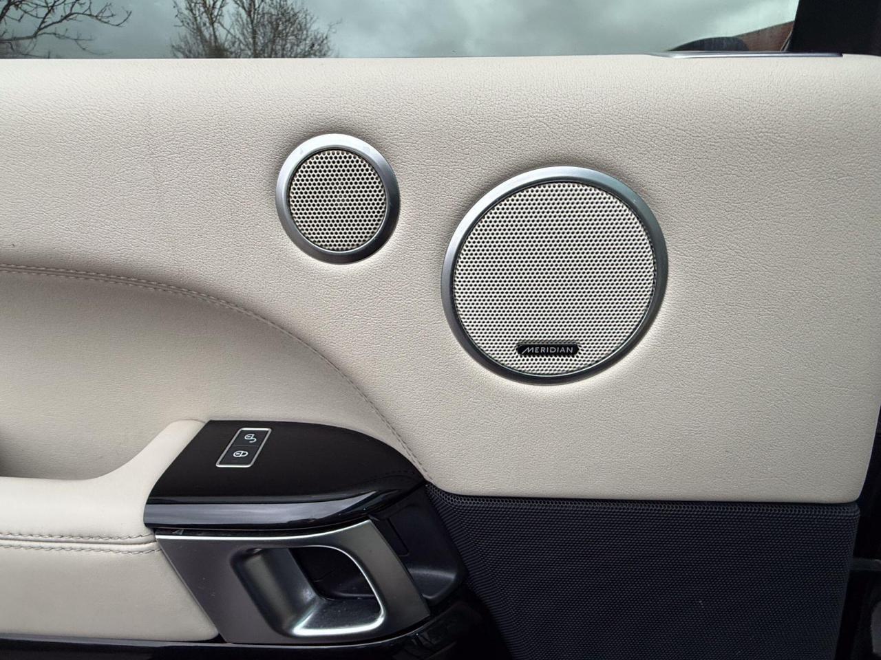 2016 Land Rover 3.0 TD V6 Vogue Auto 4WD Euro 6 (s/s) 5dr