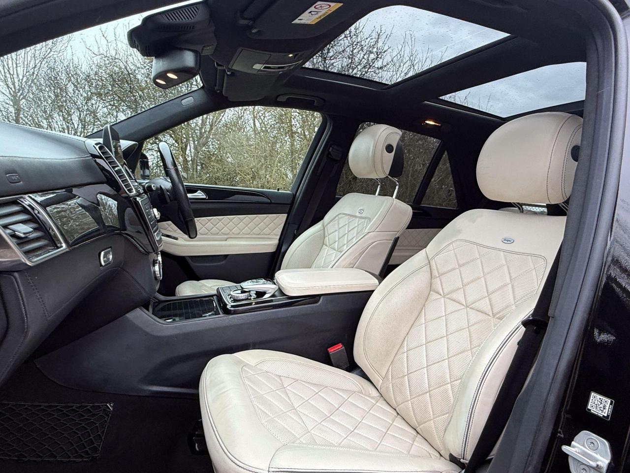 2017 Mercedes - Benz 3.0 GLE350d V6 designo Line SUV 5dr Diesel G-Tronic 4MATIC Euro 6 (s/s) (258 ps)