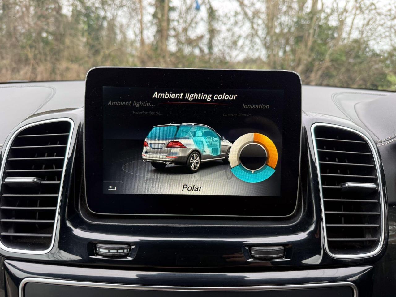 2017 Mercedes - Benz 3.0 GLE350d V6 designo Line SUV 5dr Diesel G-Tronic 4MATIC Euro 6 (s/s) (258 ps)