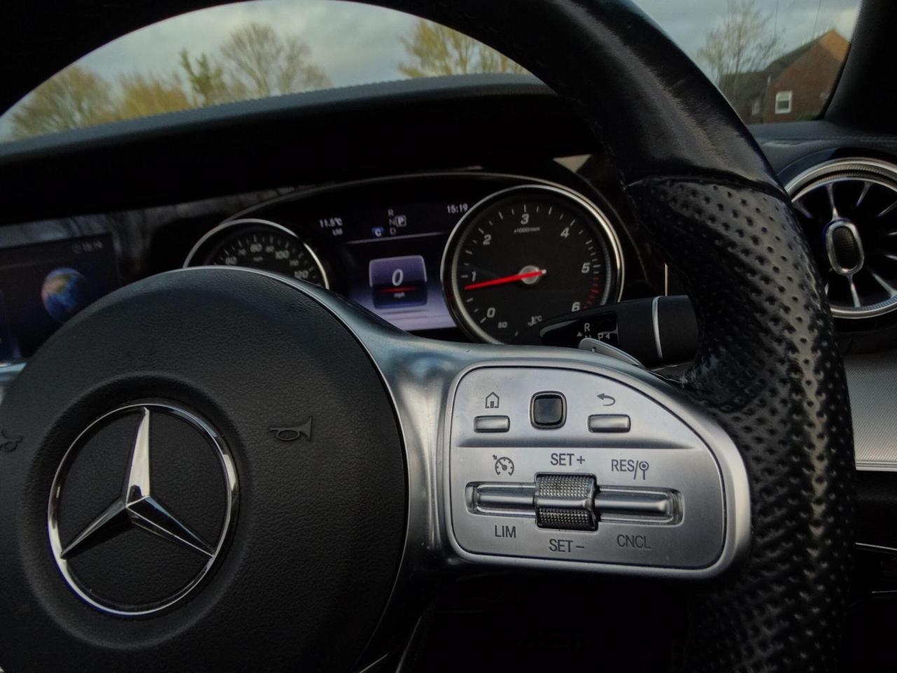 2018 Mercedes - Benz 2.0 E220d AMG Line (Premium) Cabriolet 2dr Diesel G-Tronic+ Euro 6 (s/s) (194 ps)