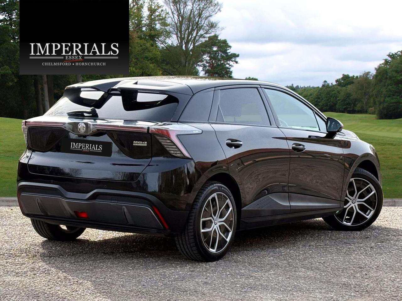 2024 MG 64kWh Trophy Long Range Auto 5dr