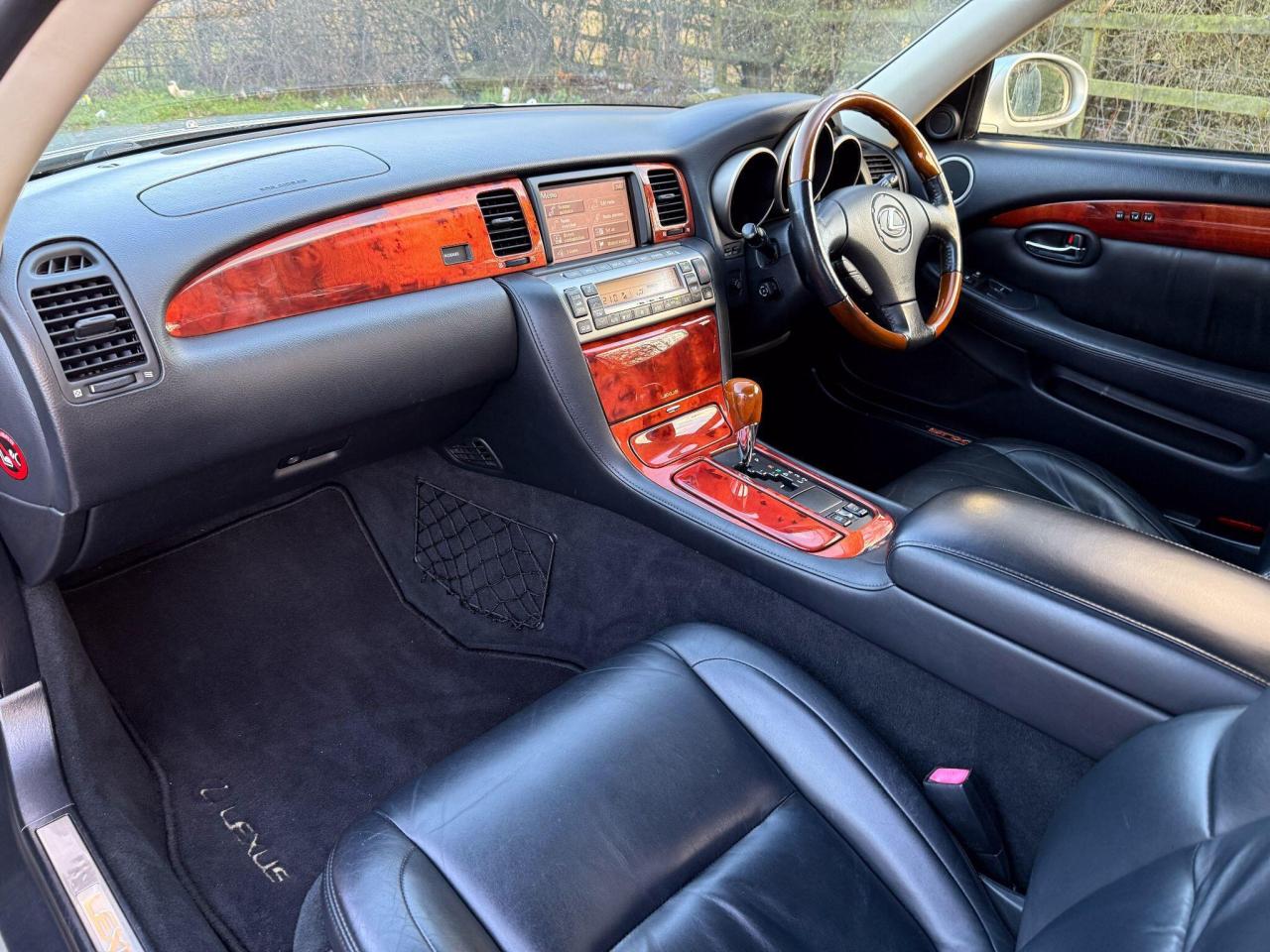 2002 Lexus 4.3 430 2dr