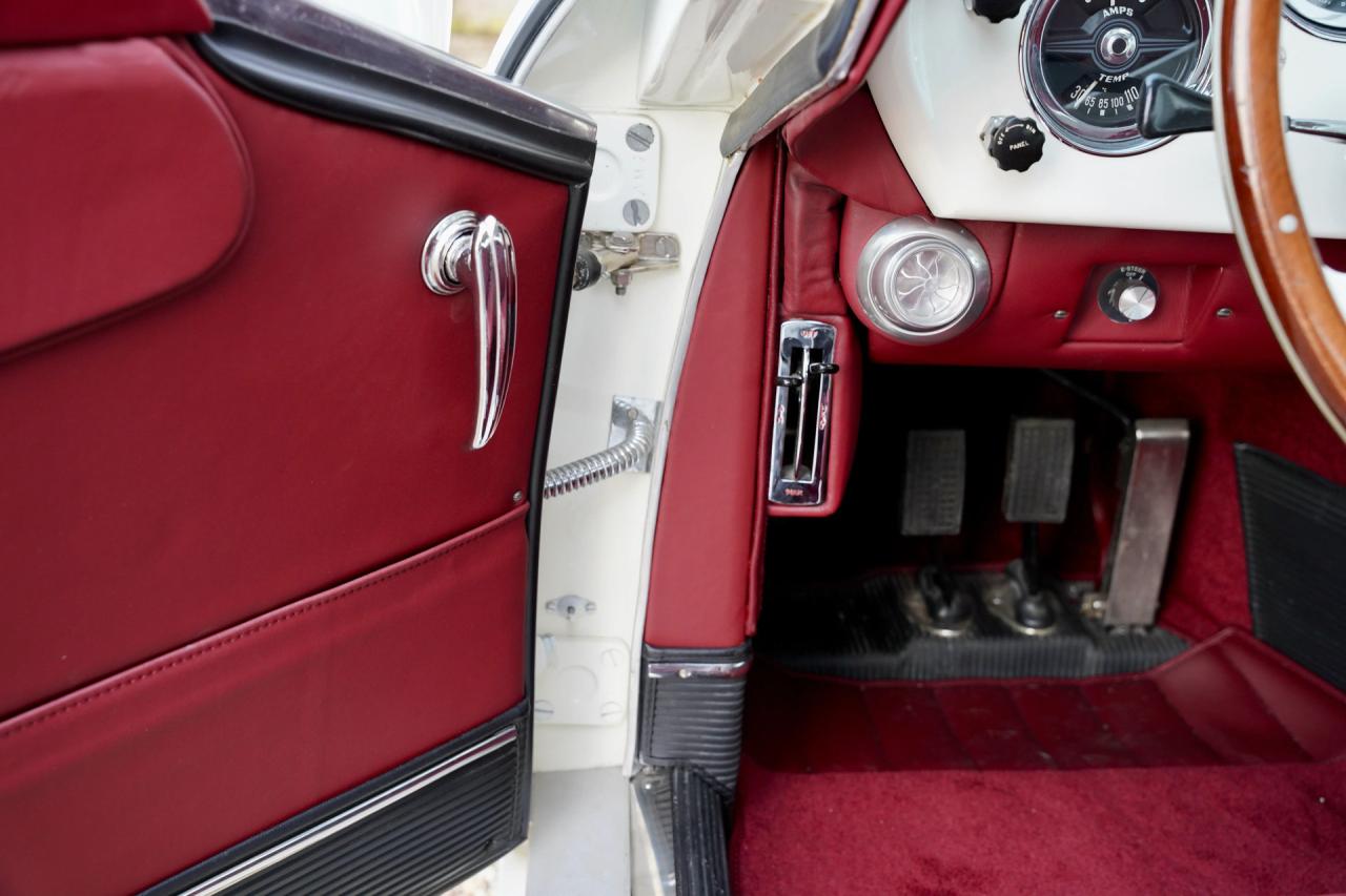 1961 Aston Martin DB4 Series 3