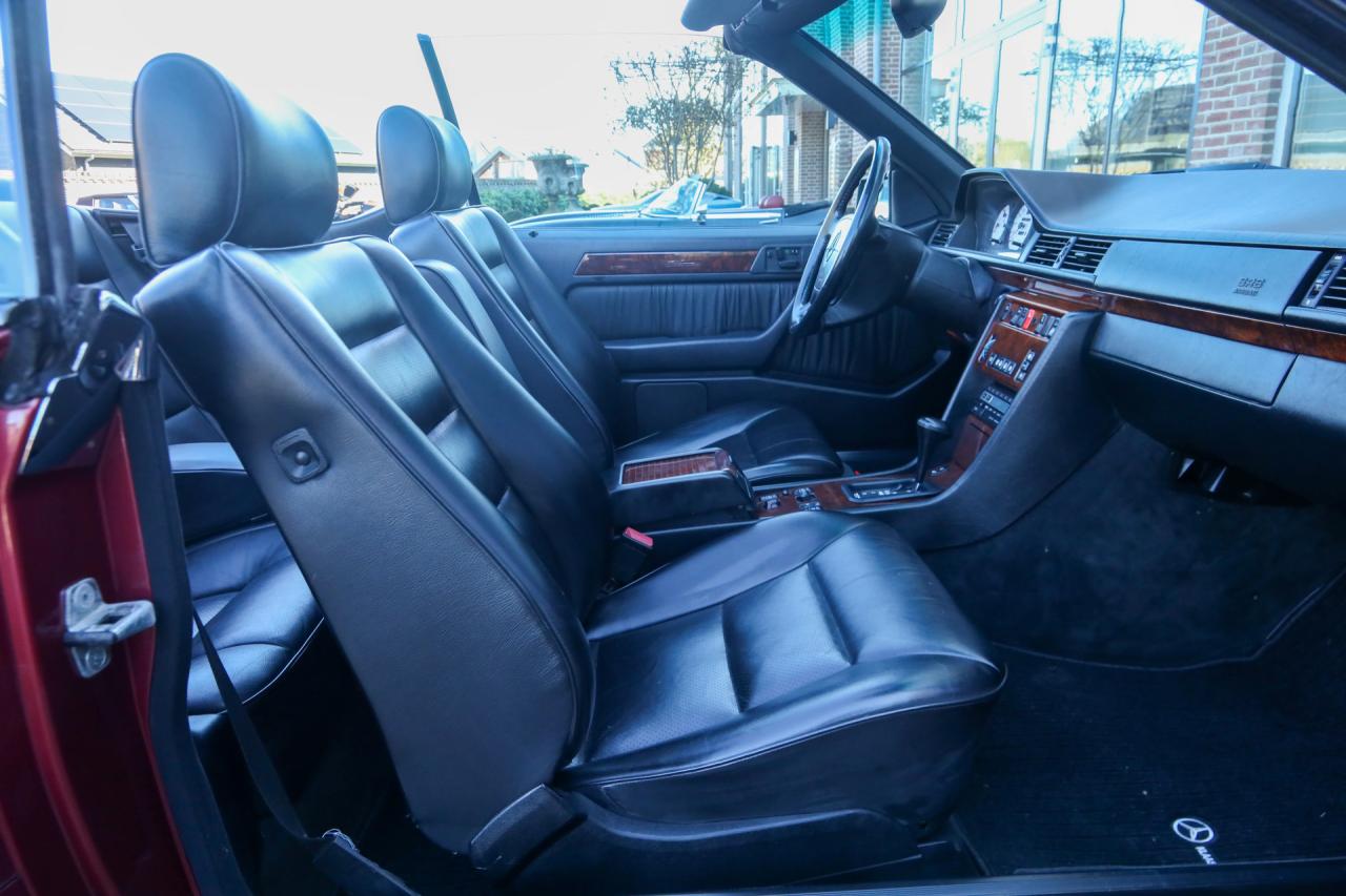 1993 Mercedes - Benz Mercedes Benz CE 300 24 AMG 3.4 Cabriolet ULTRA RARE