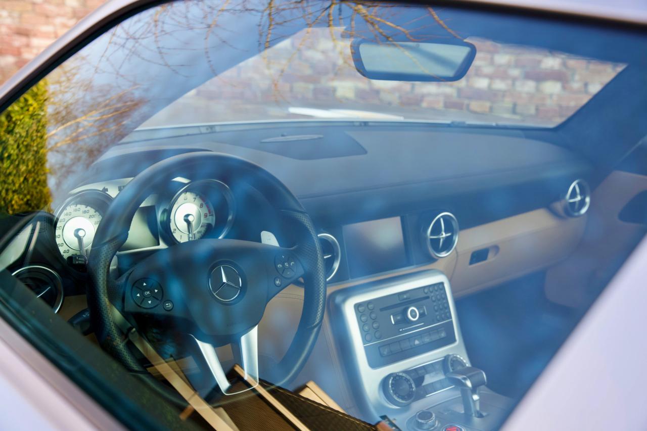 2011 Mercedes - Benz Mercedes Benz SLS AMG