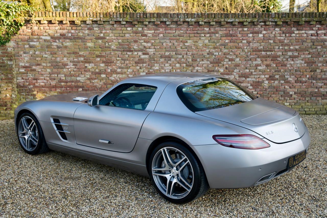 2011 Mercedes - Benz Mercedes Benz SLS AMG