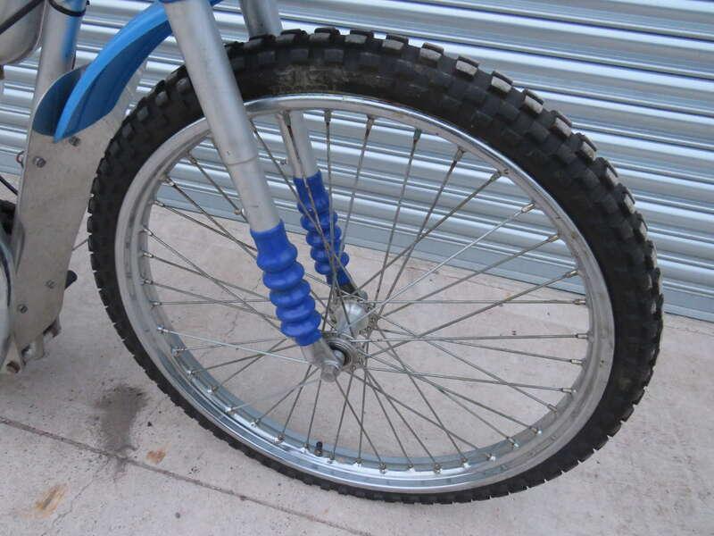 1985 JAWA 4 VALVE SPEEDWAY BIKE