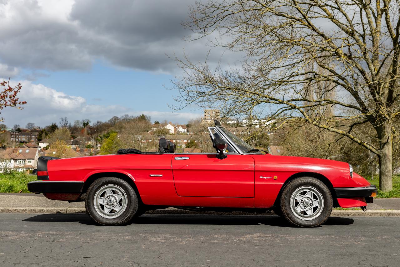 1989 Alfa Romeo Spider S3