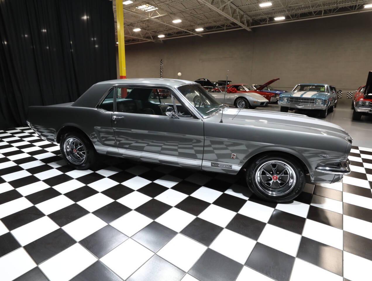 1966 Ford Mustang