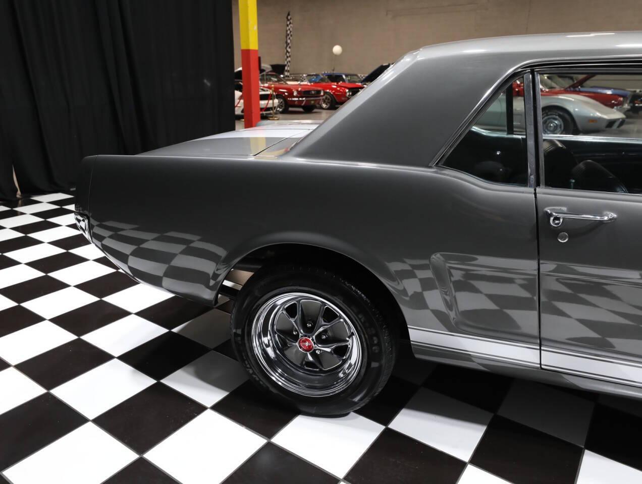 1966 Ford Mustang