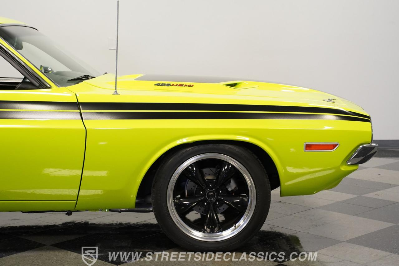1971 Dodge Challenger R/T 426 Hemi Tribute