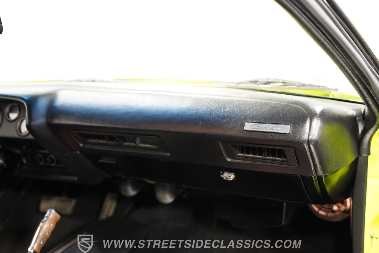 1971 Dodge Challenger R/T 426 Hemi Tribute