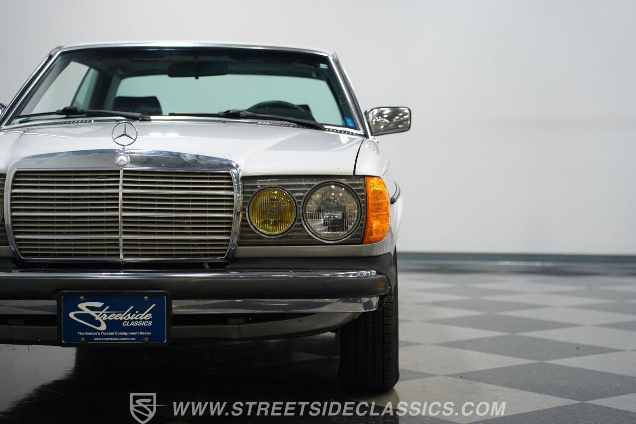1985 Mercedes - Benz 300CD Turbo Diesel
