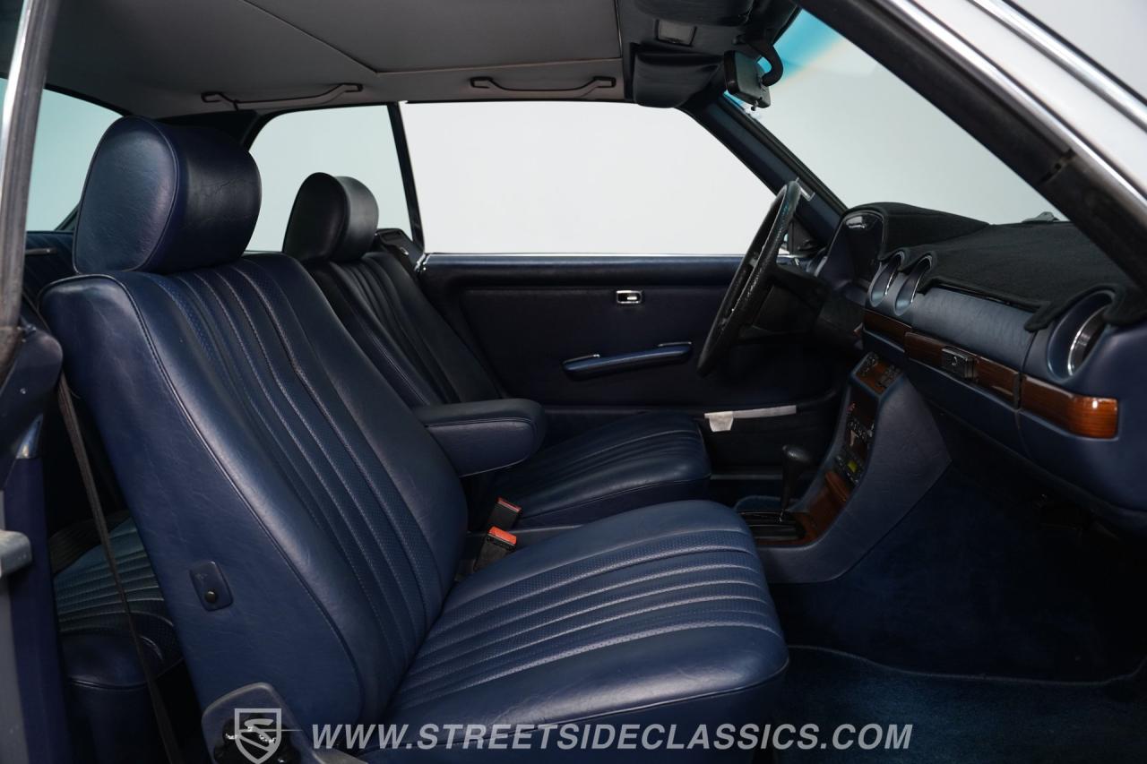 1985 Mercedes - Benz 300CD Turbo Diesel