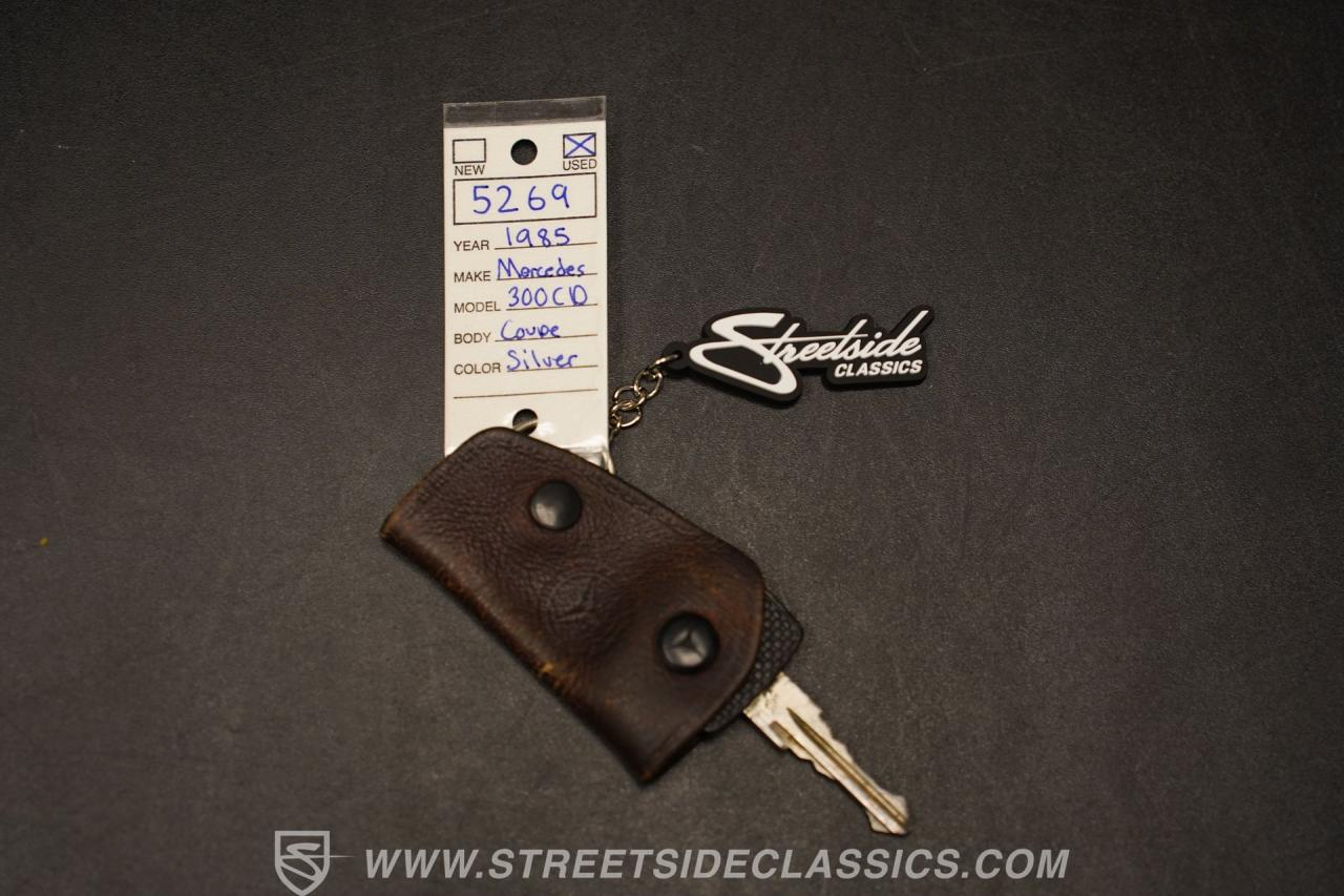 1985 Mercedes - Benz 300CD Turbo Diesel