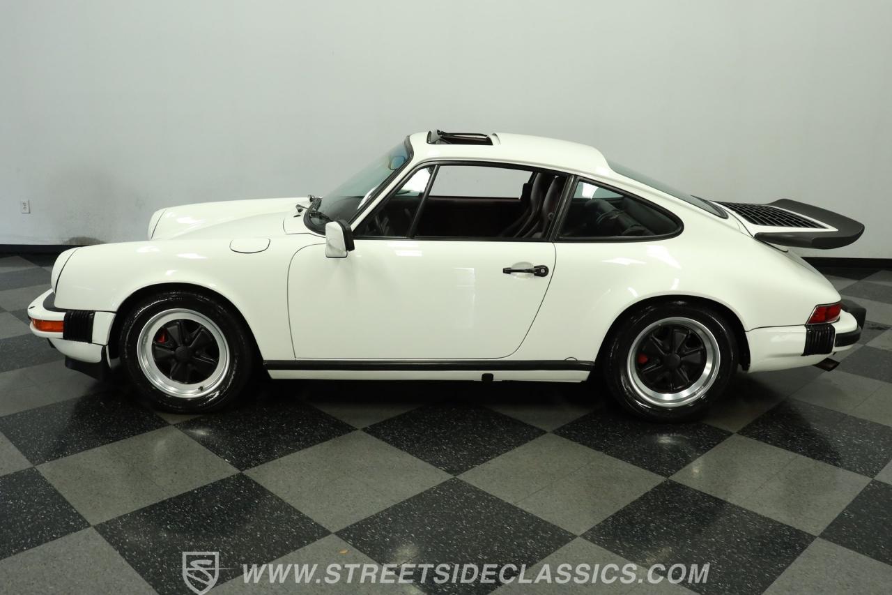 1986 Porsche 911 Carrera 