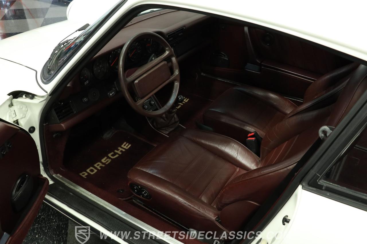 1986 Porsche 911 Carrera 