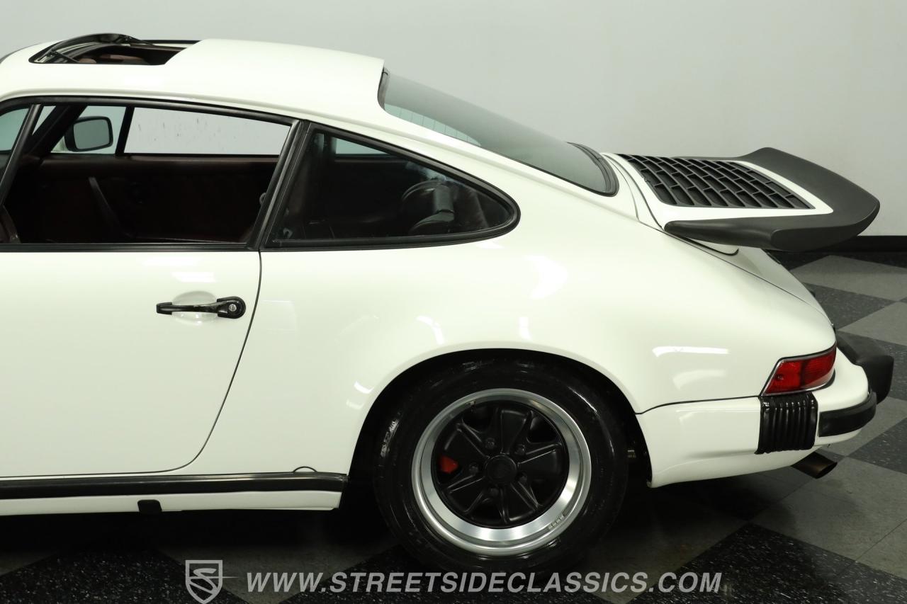 1986 Porsche 911 Carrera 