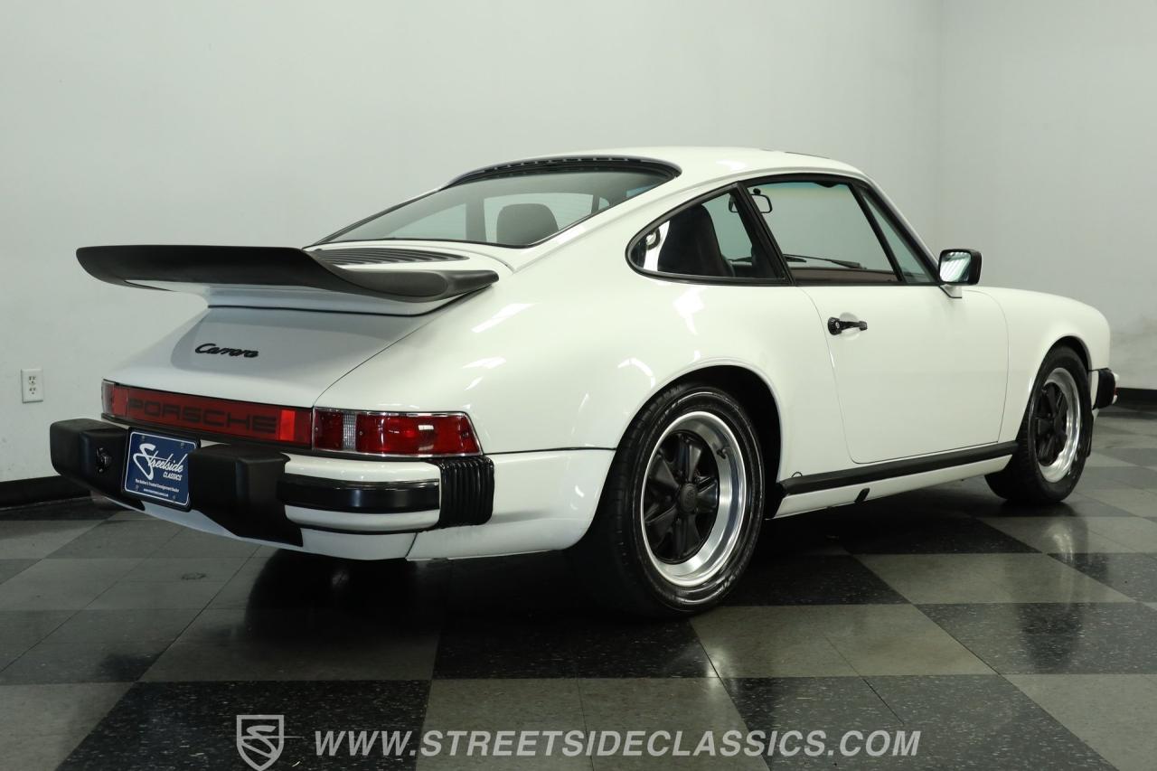 1986 Porsche 911 Carrera 
