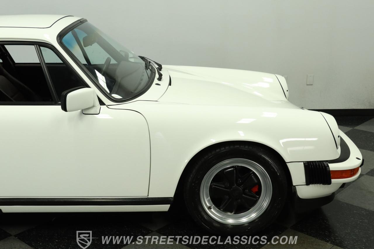 1986 Porsche 911 Carrera 