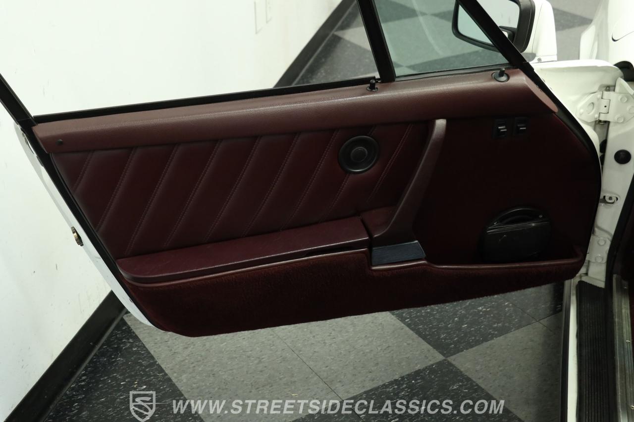 1986 Porsche 911 Carrera 